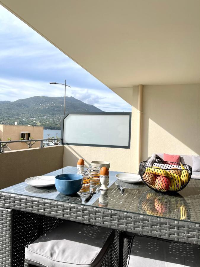T2 De Standing Front De Mer Propriano  Exterior photo